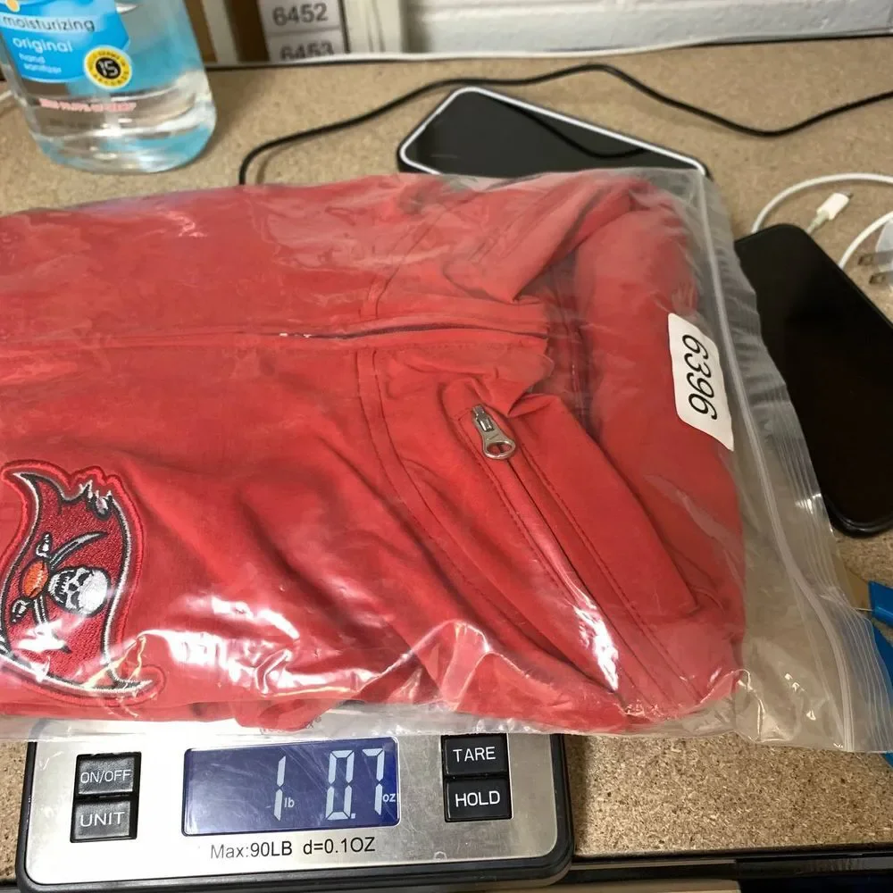 Tampa Bay Buccaneers Hoodie Men Large Red Nike‎ NFL Pullover Long Sleeve New
